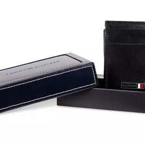 Tommy Hilfiger Men's Edisto Magnetic Leather Wallet w/ID display NWT & Box blk